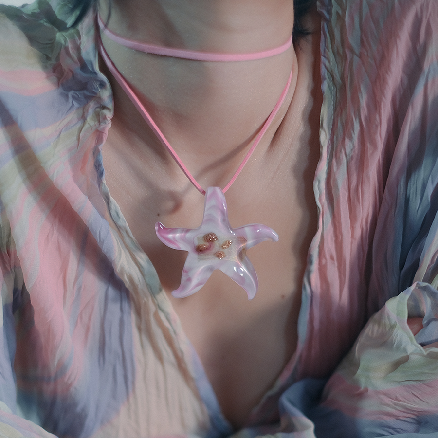 STAR NECKLACE / PINK