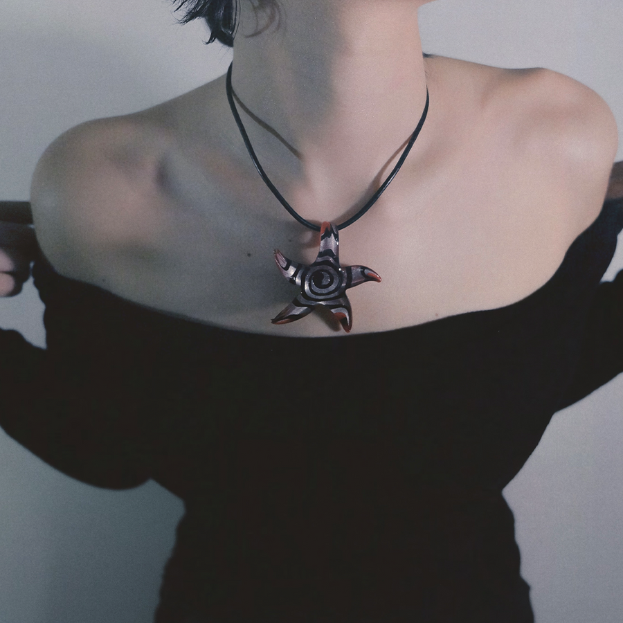 STAR NECKLACE / SILVER