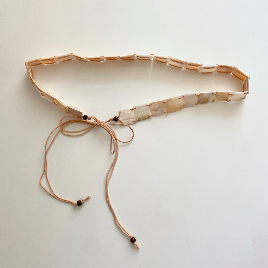 SHELL BELT / WHITE
