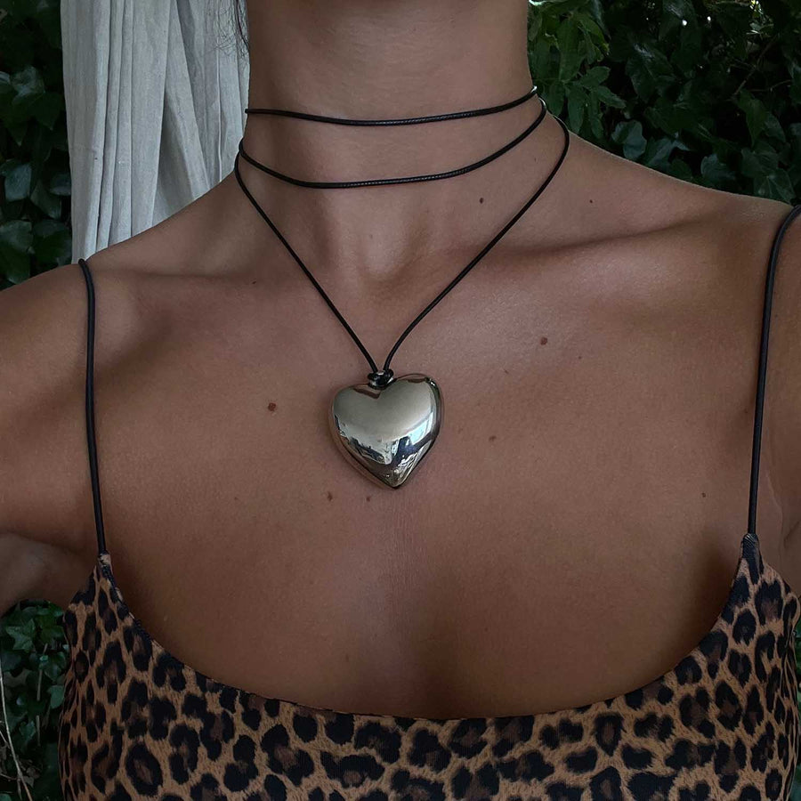 SMALL HEART NECKLACE / SILVER